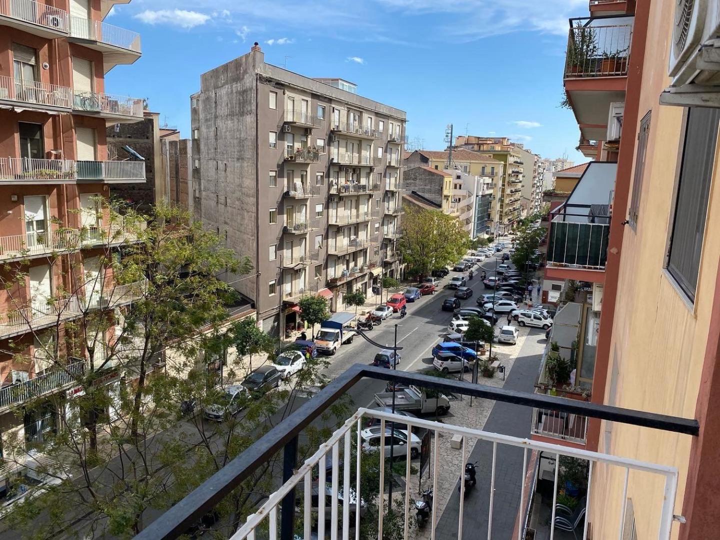 Giuffrida Apartment Rooms Catania Exterior photo
