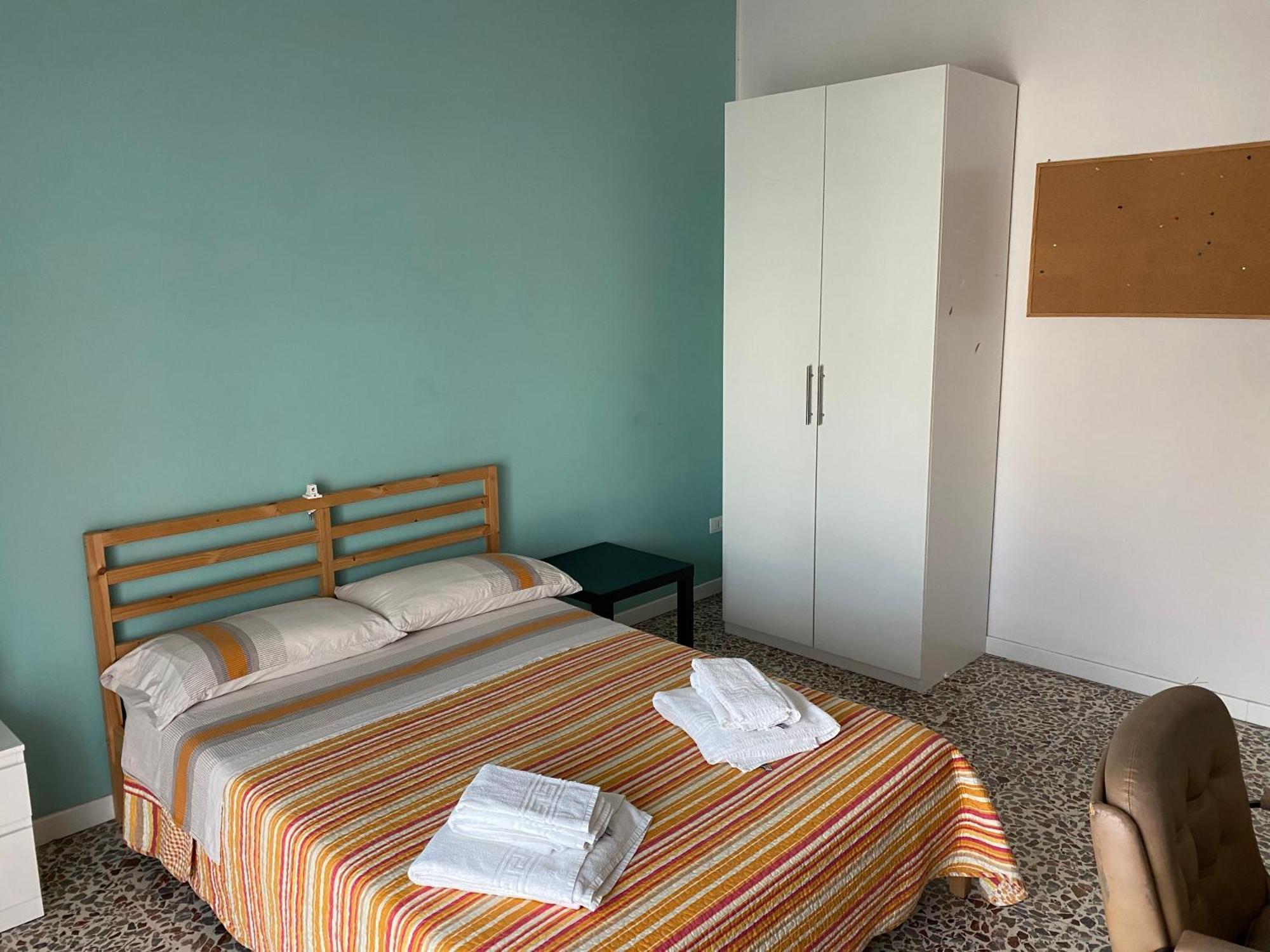 Giuffrida Apartment Rooms Catania Exterior photo